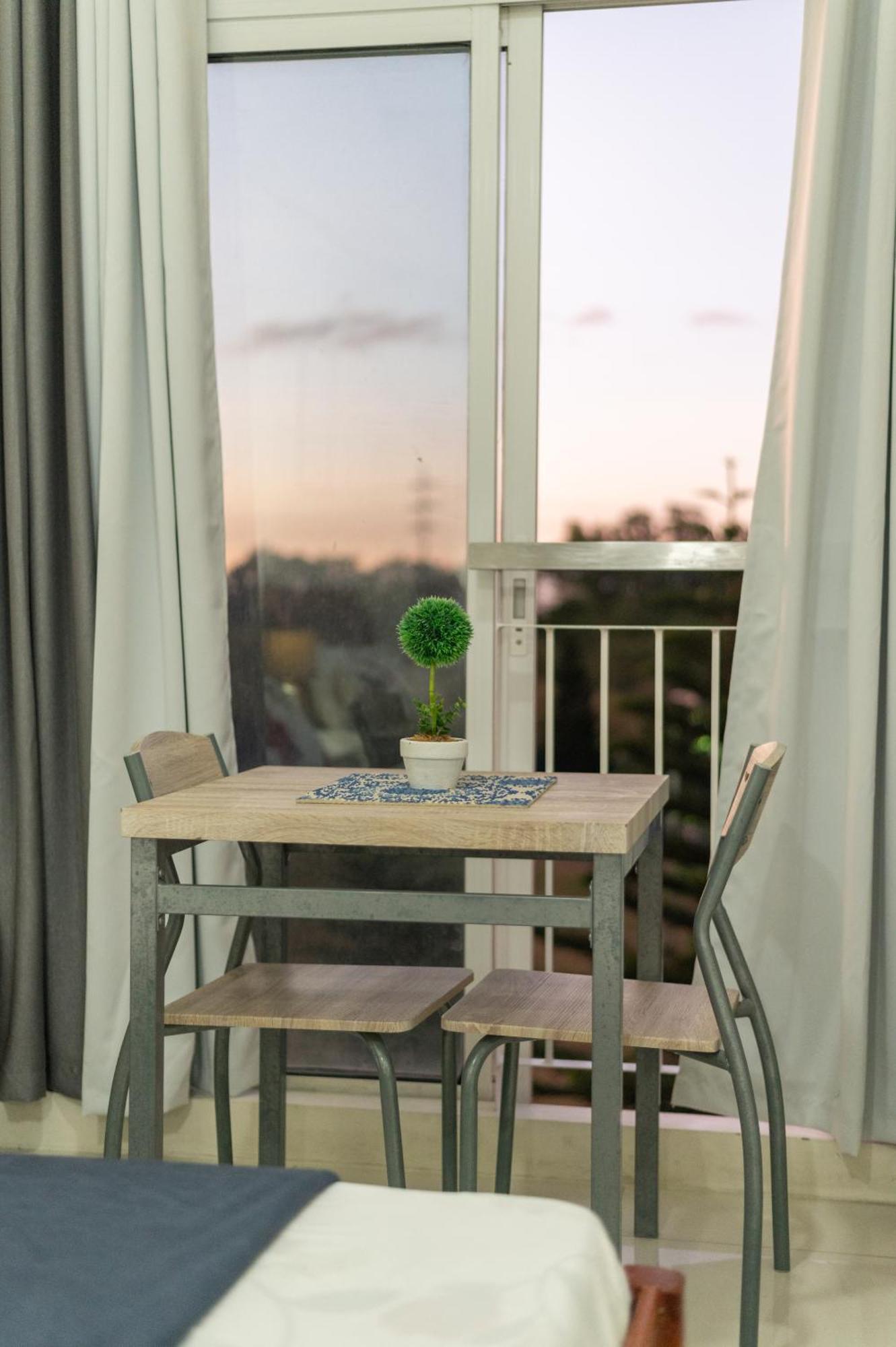 Wind Residence 4 Tagaytay City Exterior foto
